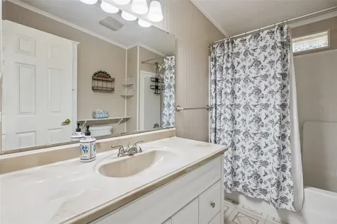 5274 Island View Circle N Polk City FL 33868