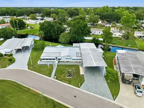 5274 Island View Circle N Polk City FL 33868