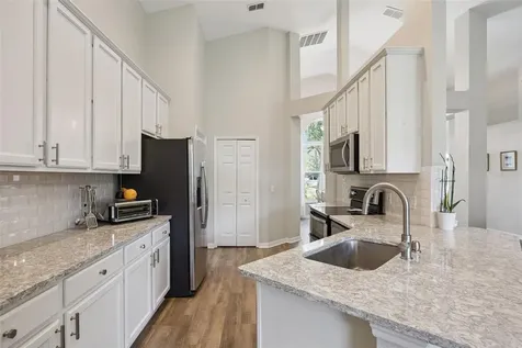 1052 Kersfield Circle Lake Mary FL 32746