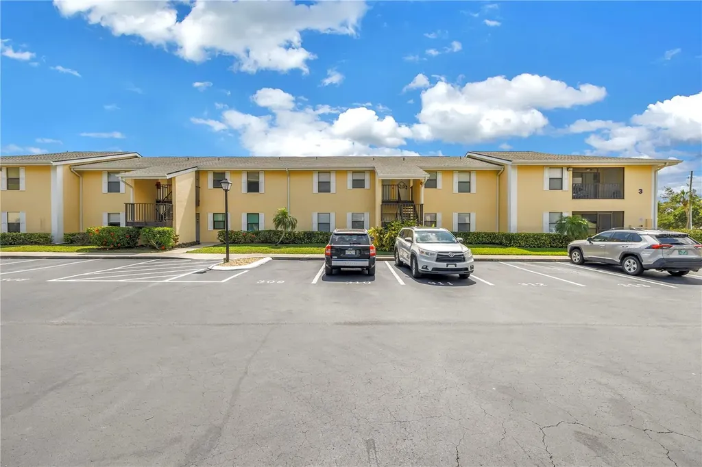 3001 58th Avenue S St Petersburg FL 33712