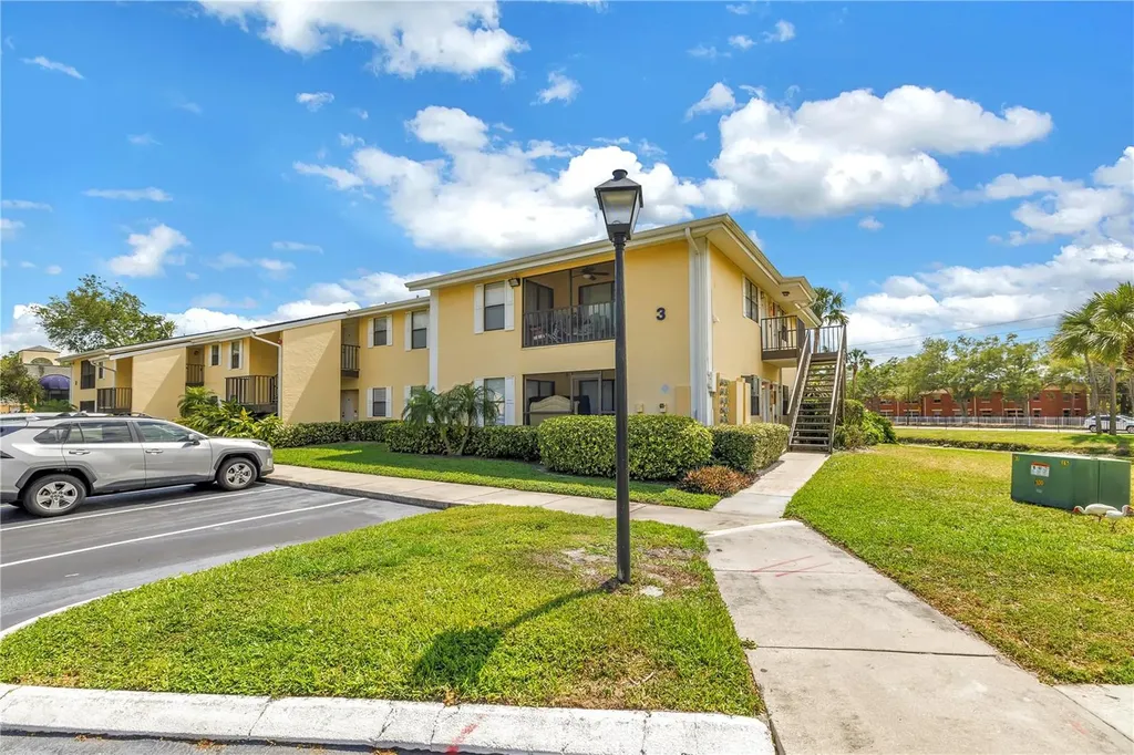 3001 58th Avenue S St Petersburg FL 33712