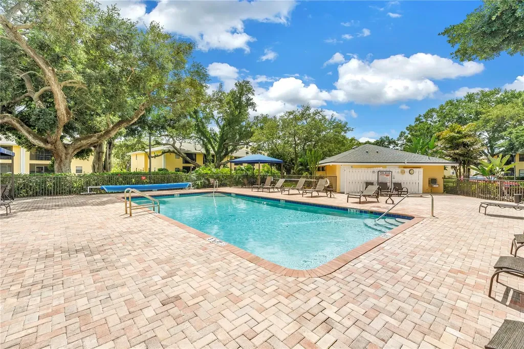 3001 58th Avenue S St Petersburg FL 33712