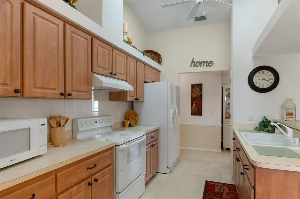 6361 Indian Rock Court Spring Hill FL 34606