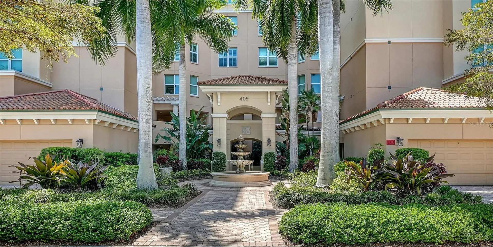 Osprey FL, 409 North Point Road, Unit 401