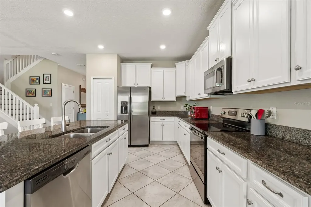 32237 Watoga Loop Wesley Chapel FL 33543