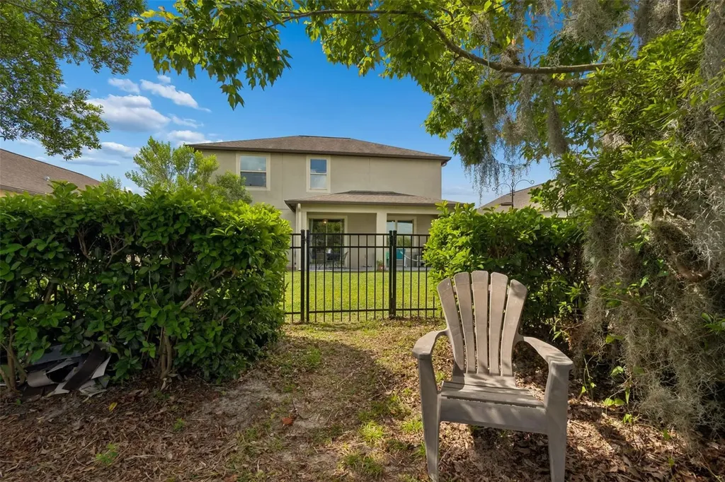 32237 Watoga Loop Wesley Chapel FL 33543