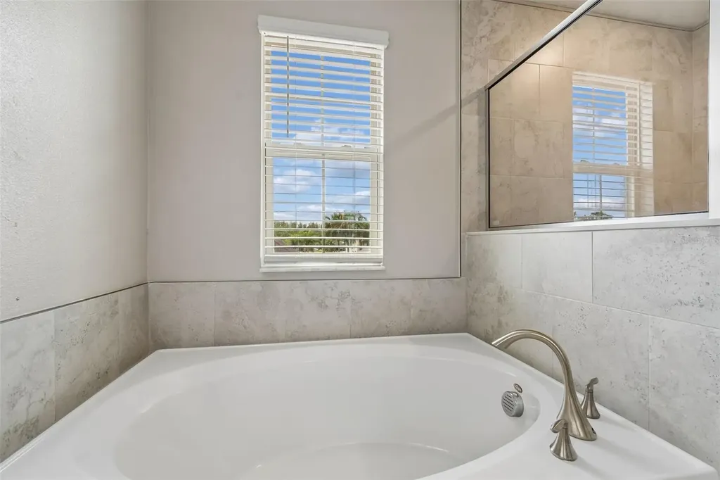 32237 Watoga Loop Wesley Chapel FL 33543