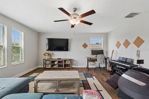 32237 Watoga Loop Wesley Chapel FL 33543