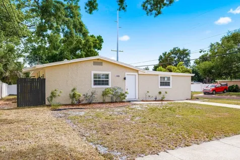 4438 W Wyoming Avenue Tampa FL 33616