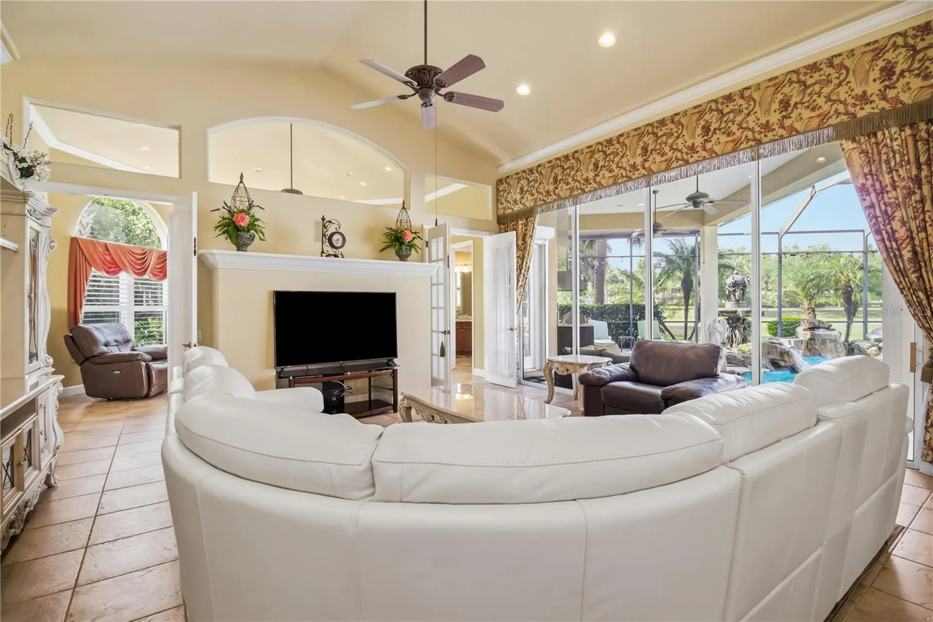 10212 Discovery Terrace Bradenton FL 34212