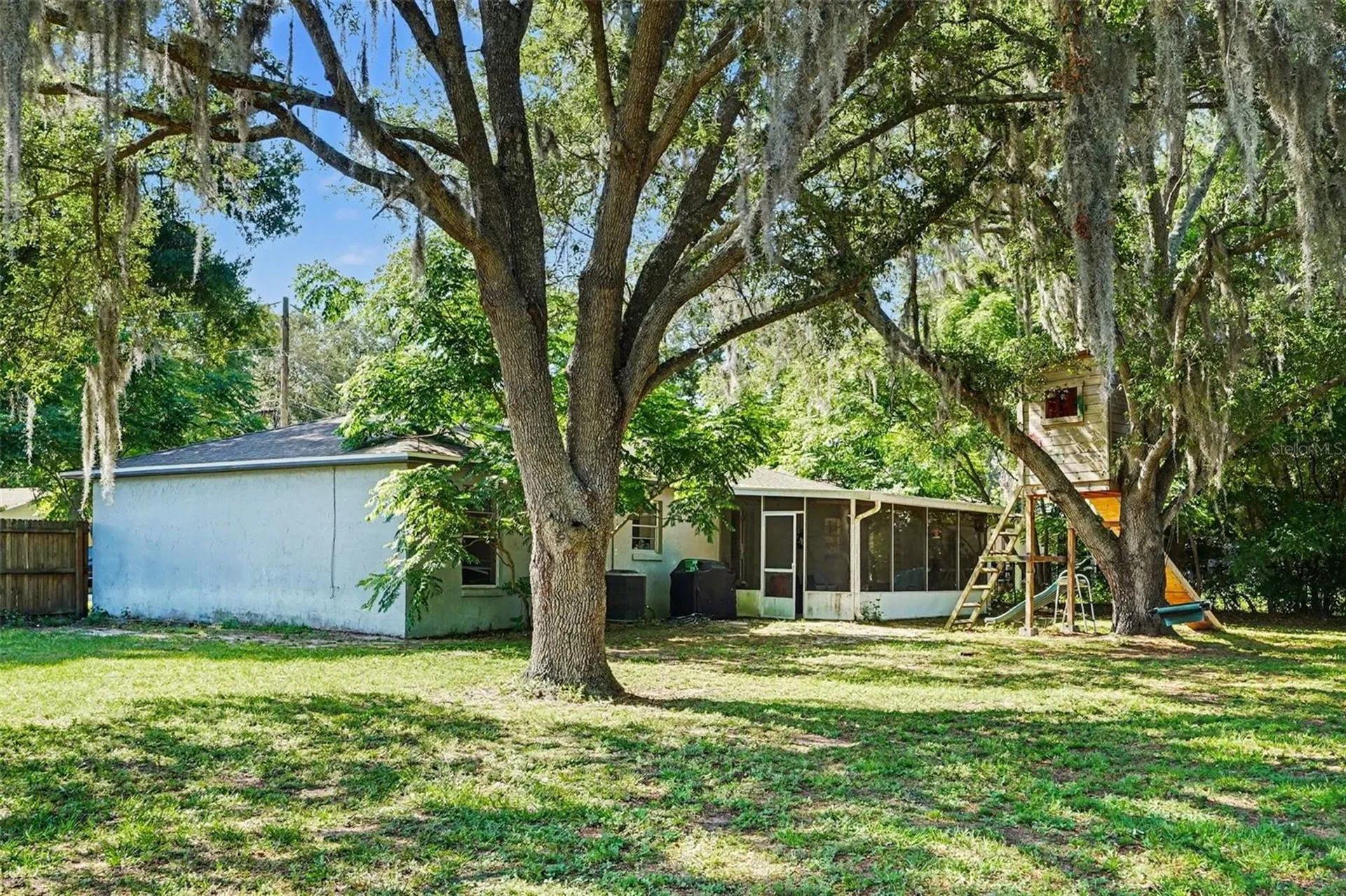 444 Ashley Road Polk City FL 33868
