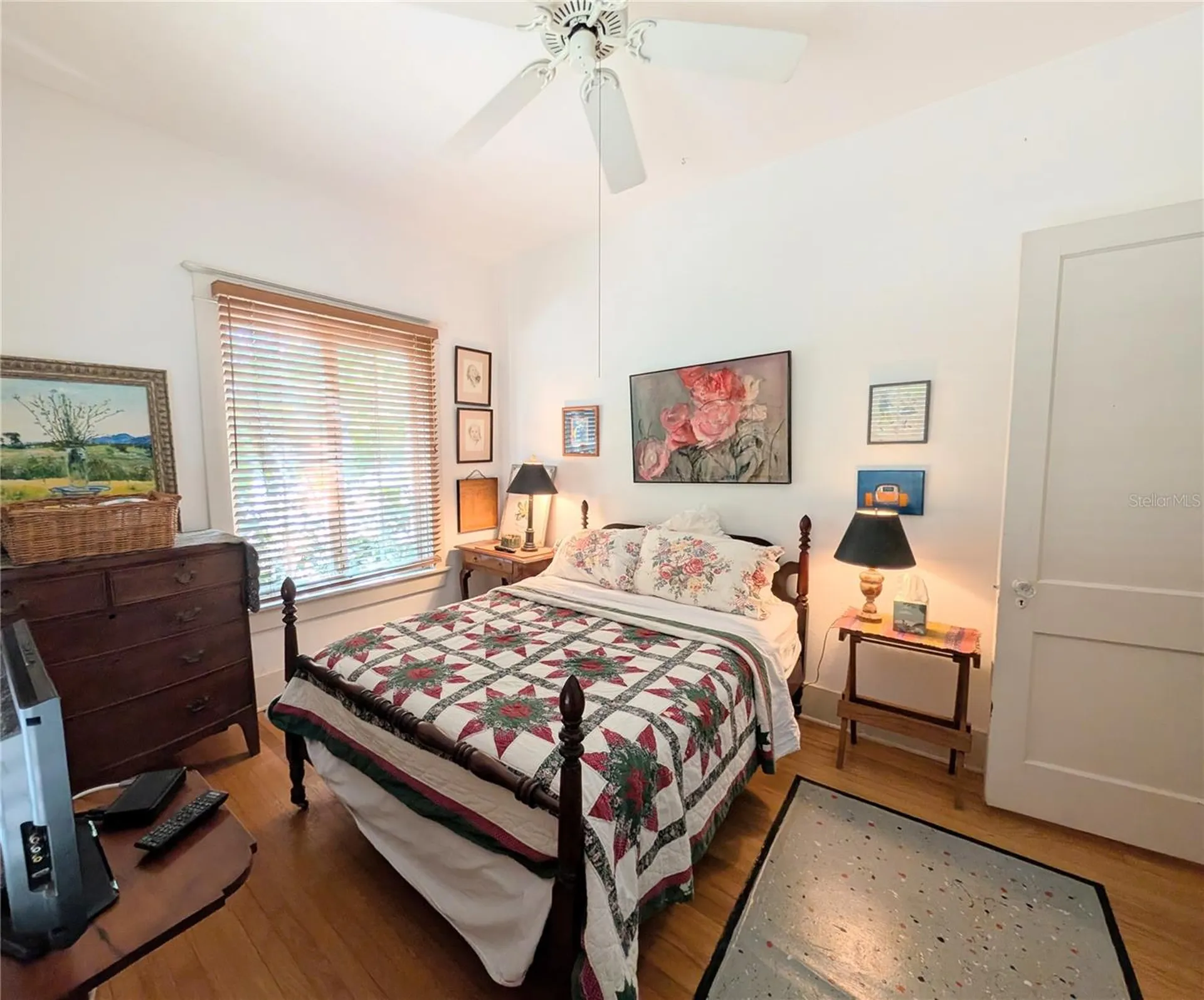 1701 Siesta Drive Sarasota FL 34239