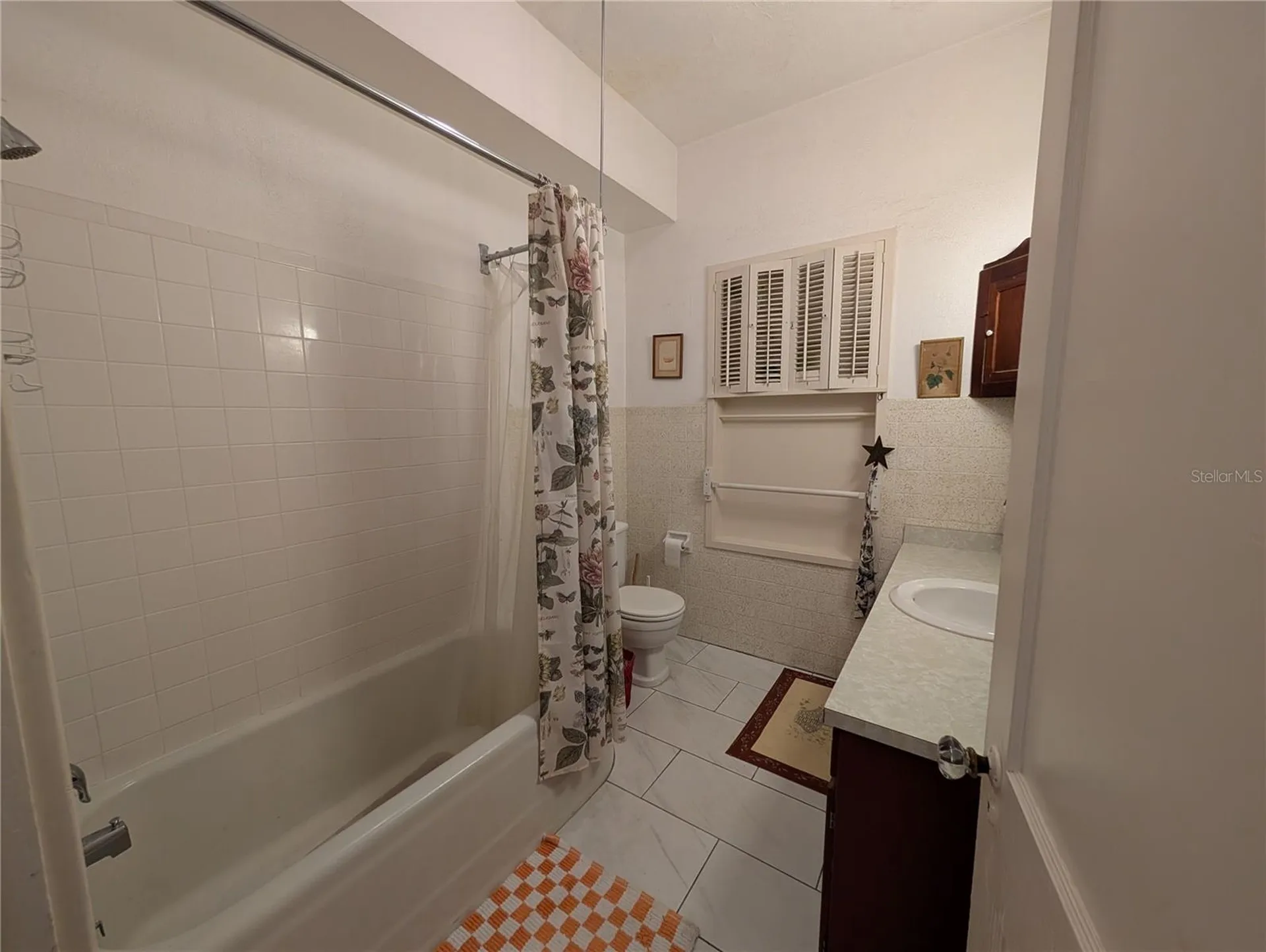 1701 Siesta Drive Sarasota FL 34239