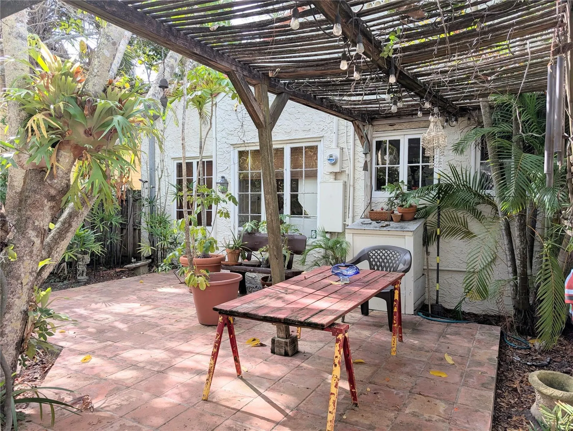 1701 Siesta Drive Sarasota FL 34239