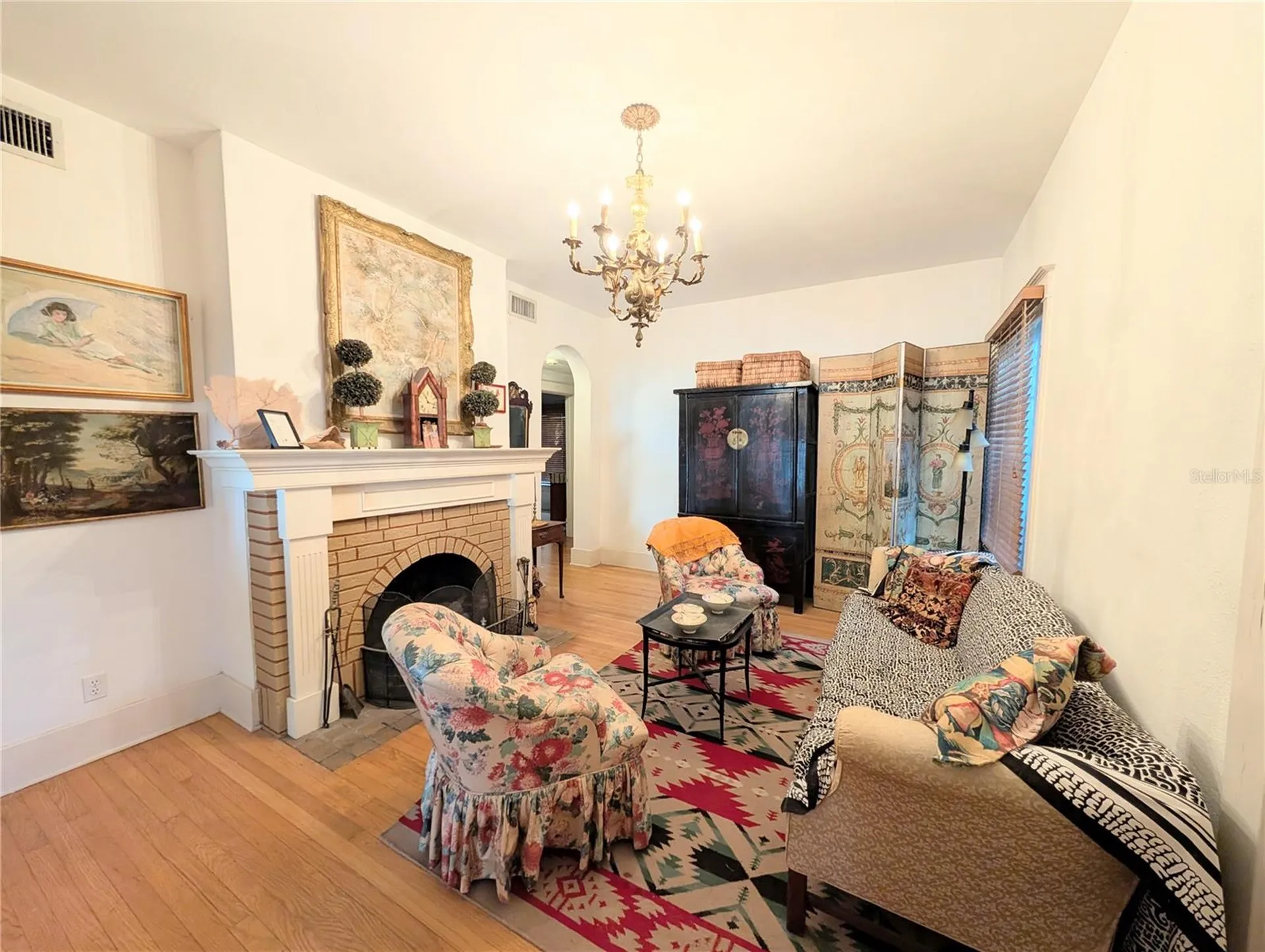 1701 Siesta Drive Sarasota FL 34239