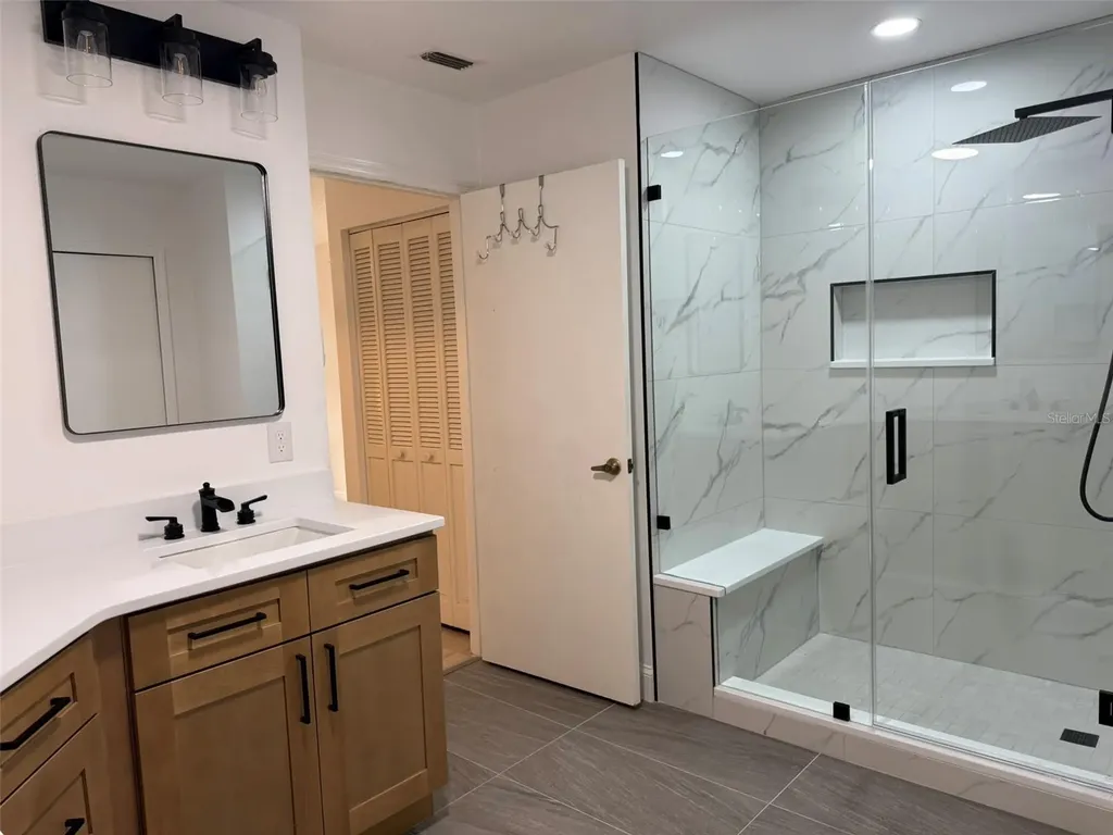 5722 Parkview Lake Drive Orlando FL 32821