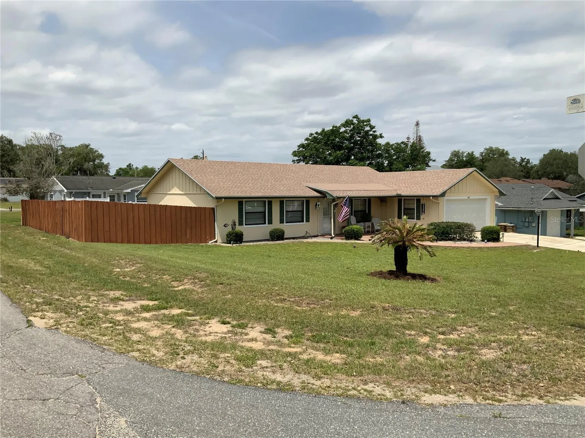 200 Bryan Street Eustis FL 32726