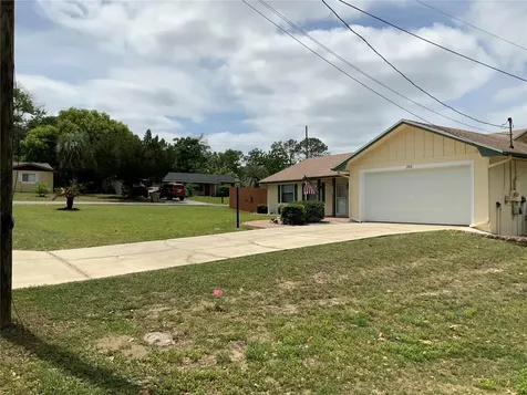 200 Bryan Street Eustis FL 32726