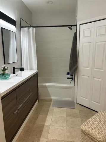 19113 Doves Landing Drive Tampa FL 33647