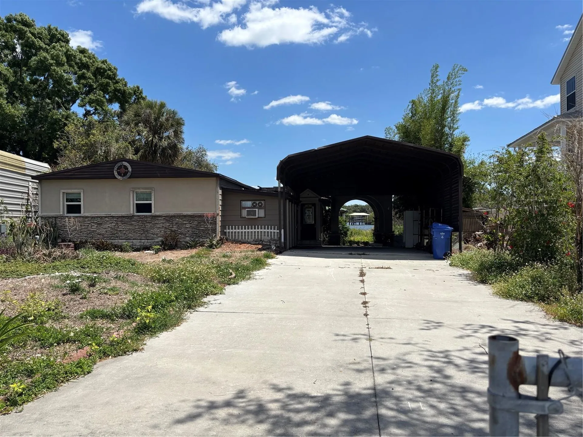 9922 Alavista Drive Gibsonton FL 33534