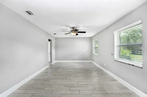 6204 W Knights Griffin Road Plant City FL 33565