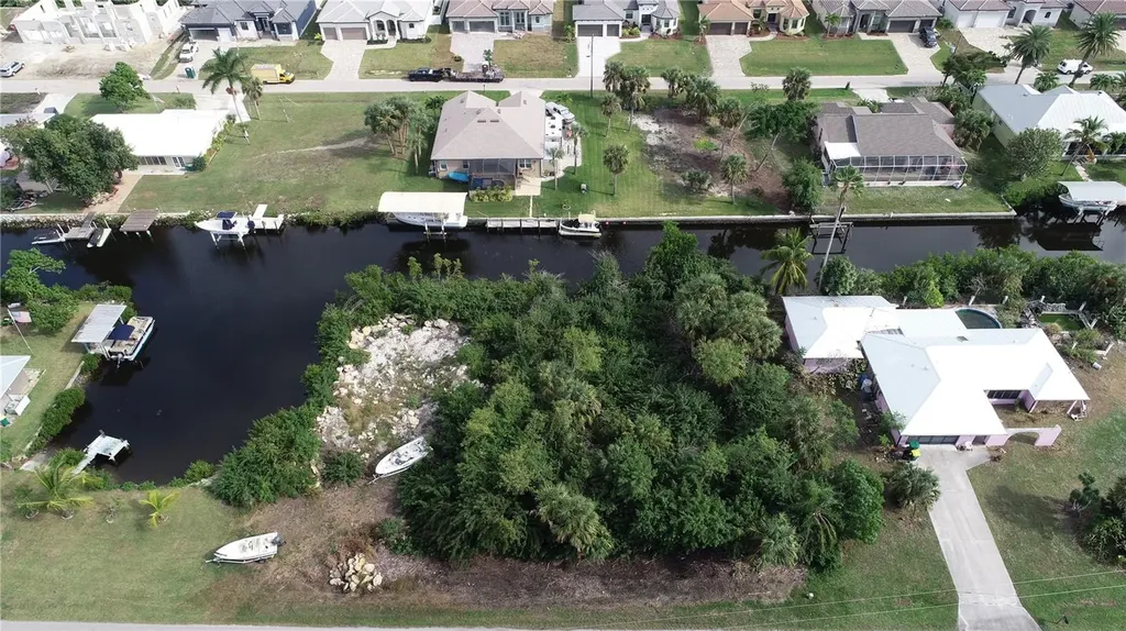 4114 Palm Drive Punta Gorda FL 33950