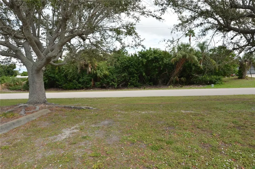 4114 Palm Drive Punta Gorda FL 33950
