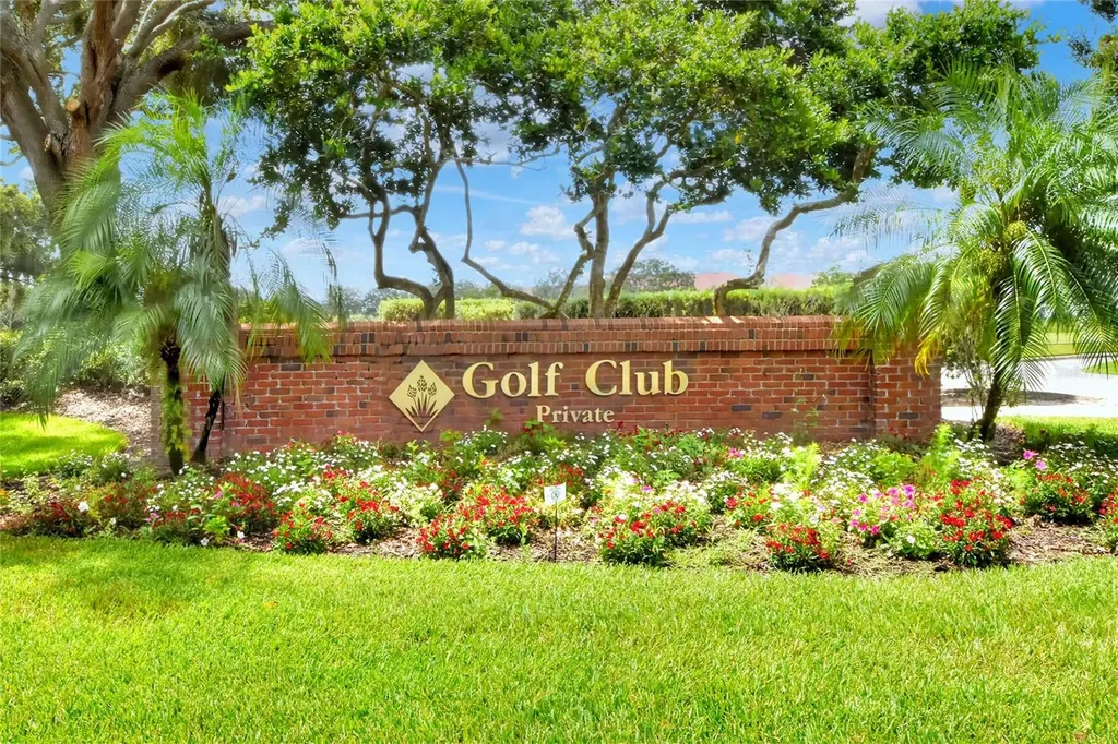 606 Grasslands Village Circle Lakeland FL 33803