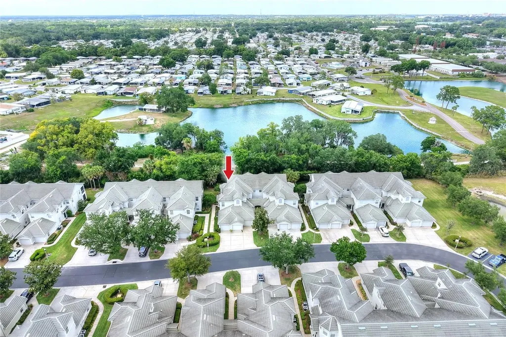 606 Grasslands Village Circle Lakeland FL 33803