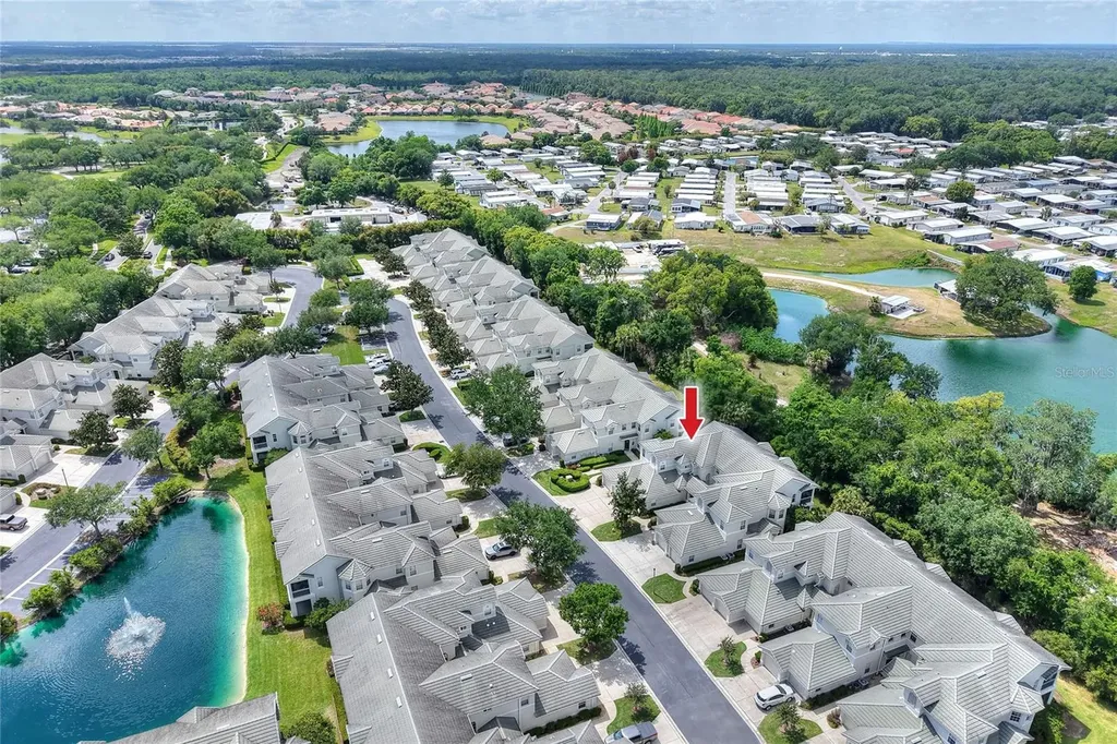 606 Grasslands Village Circle Lakeland FL 33803
