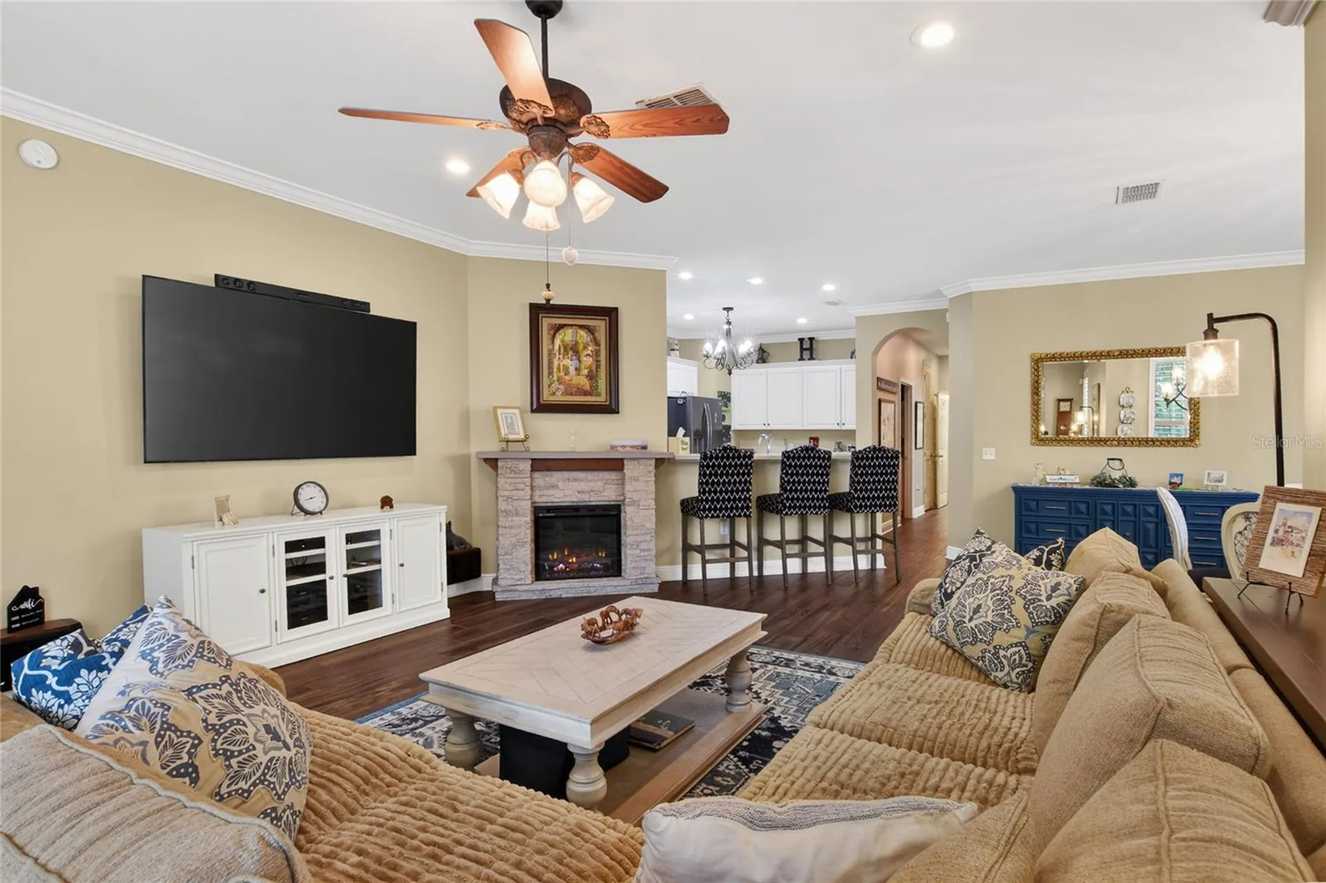 606 Grasslands Village Circle Lakeland FL 33803