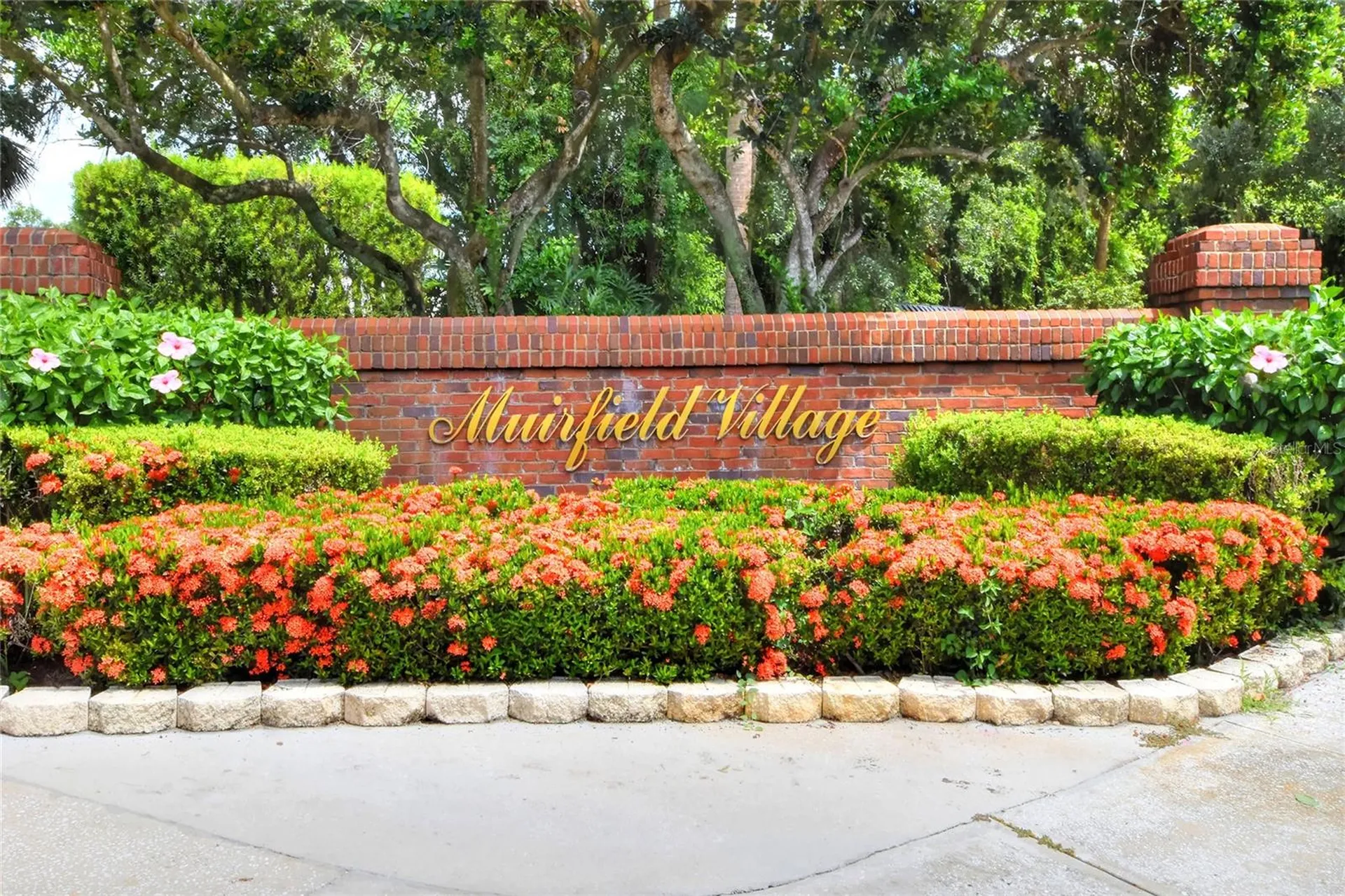 606 Grasslands Village Circle Lakeland FL 33803