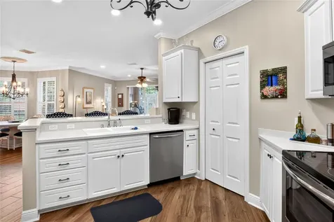 606 Grasslands Village Circle Lakeland FL 33803