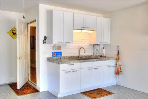 606 Grasslands Village Circle Lakeland FL 33803