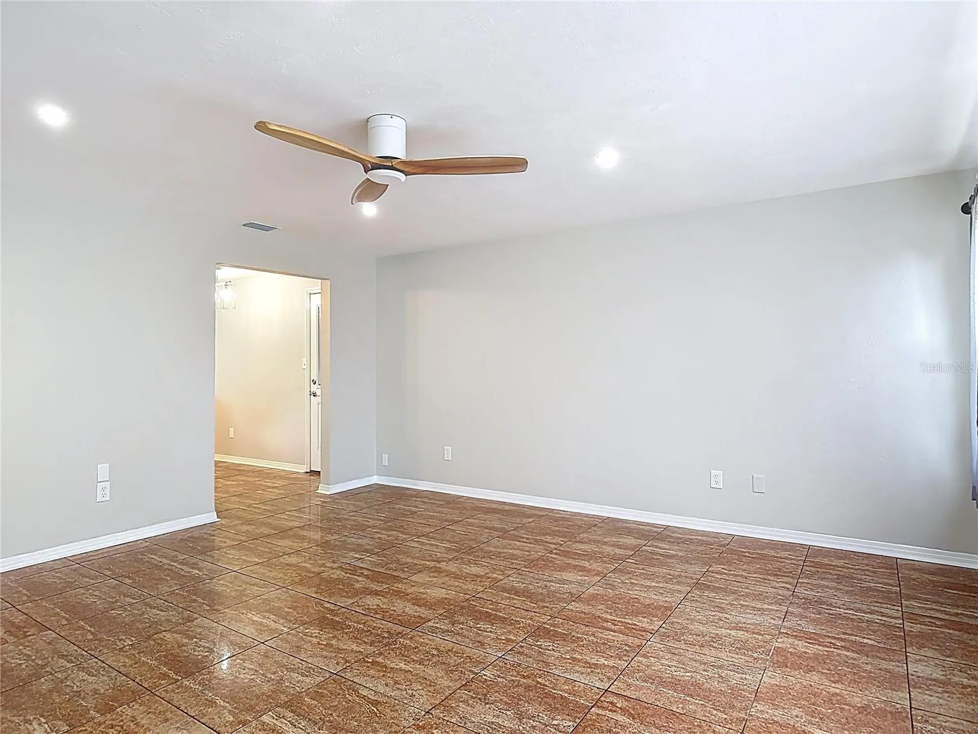 1449 Continental Drive Daytona Beach FL 32117