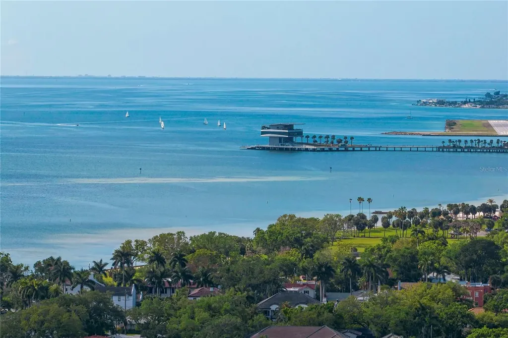 110 Palmera Boulevard NE St Petersburg FL 33704