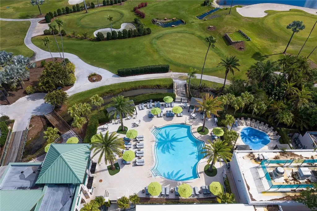 110 Palmera Boulevard NE St Petersburg FL 33704