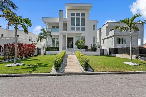 110 Palmera Boulevard NE St Petersburg FL 33704