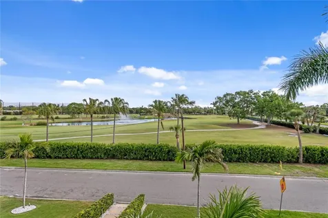 110 Palmera Boulevard NE St Petersburg FL 33704
