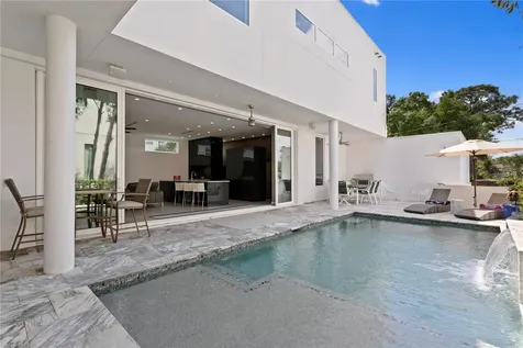 110 Palmera Boulevard NE St Petersburg FL 33704