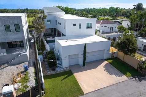 110 Palmera Boulevard NE St Petersburg FL 33704