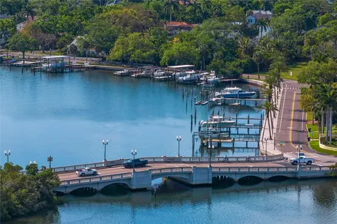 110 Palmera Boulevard NE St Petersburg FL 33704