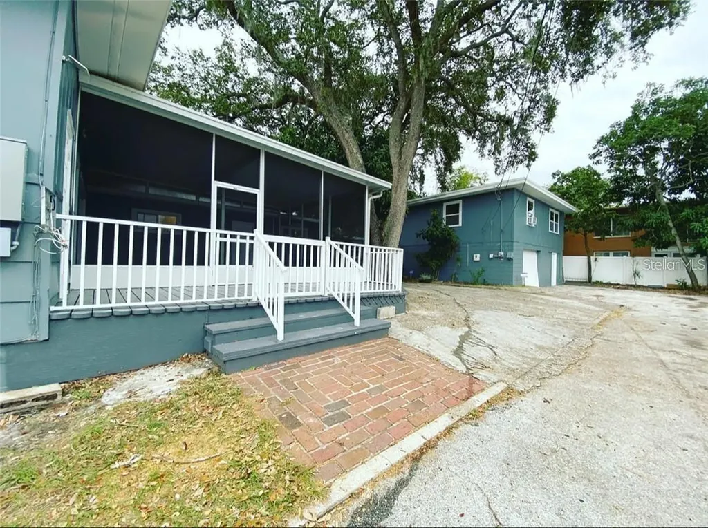 16 Jeff Road Largo FL 33774