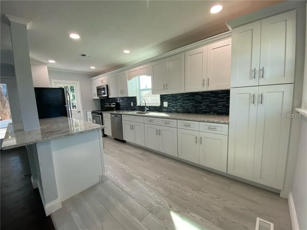 16 Jeff Road Largo FL 33774