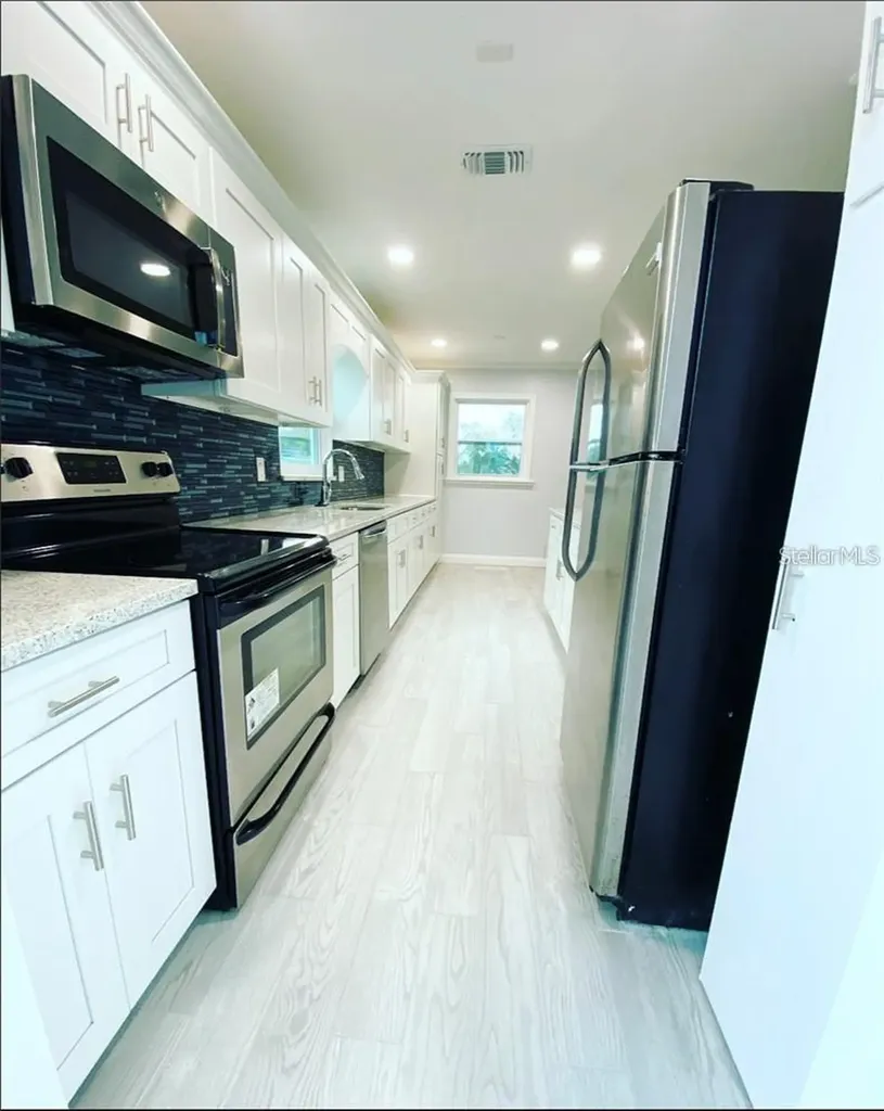 16 Jeff Road Largo FL 33774