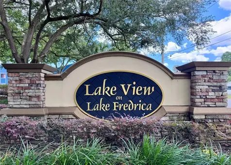2565 Oak Park Way Orlando FL 32822
