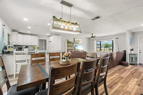7605 Richardson Road Sarasota FL 34240