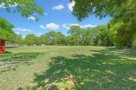 7605 Richardson Road Sarasota FL 34240