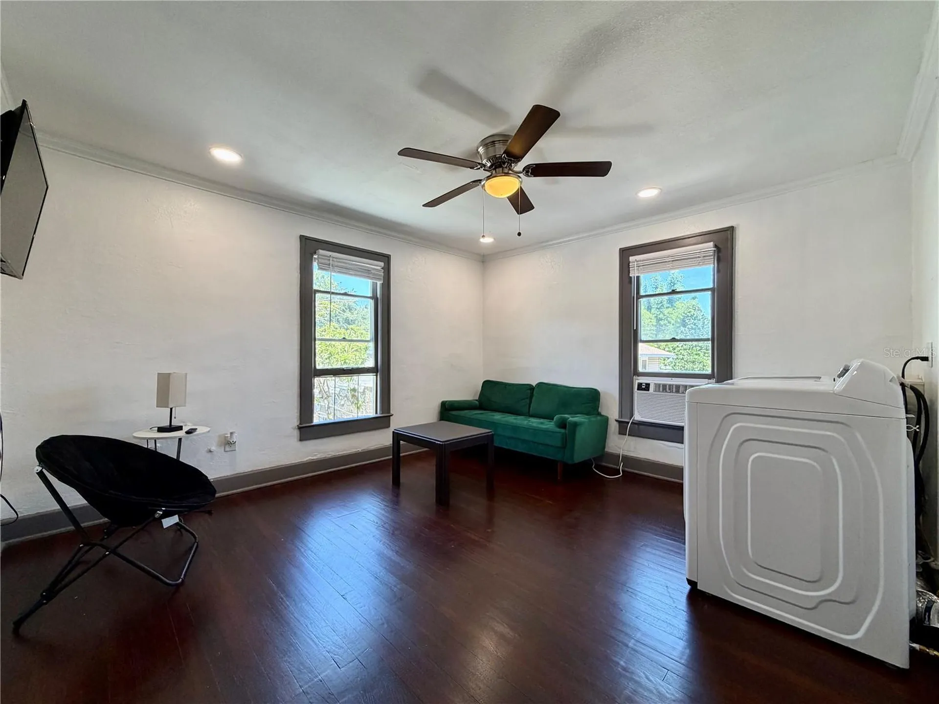 1057 7th Avenue N St Petersburg FL 33705