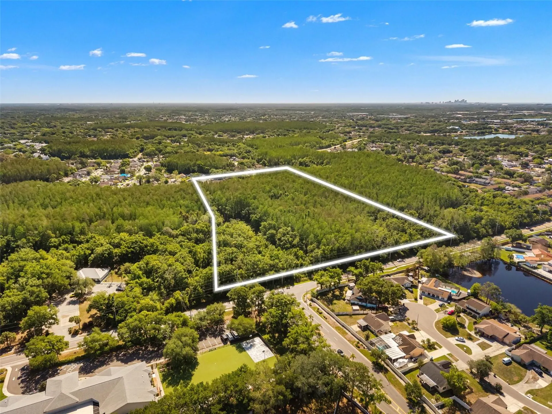12591 Henderson Road Tampa FL 33619